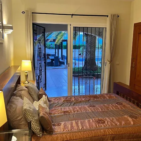 Lobos Bed and breakfast Lliber