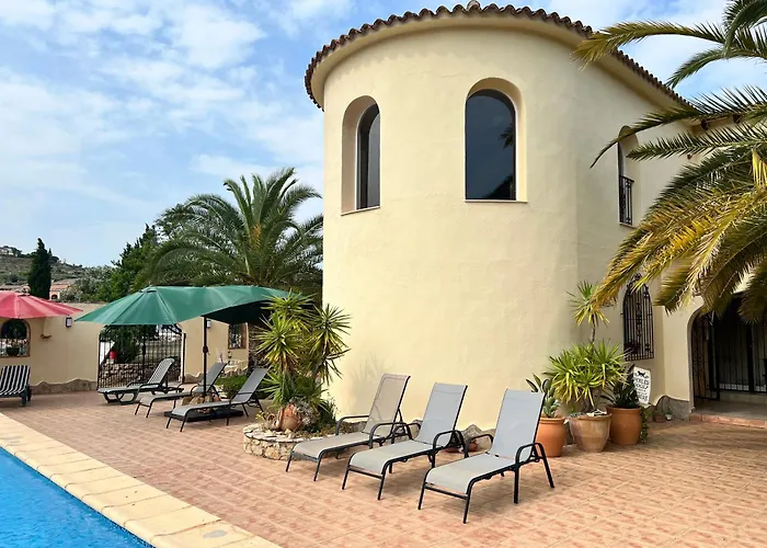 Bed and breakfast Lobos 3*